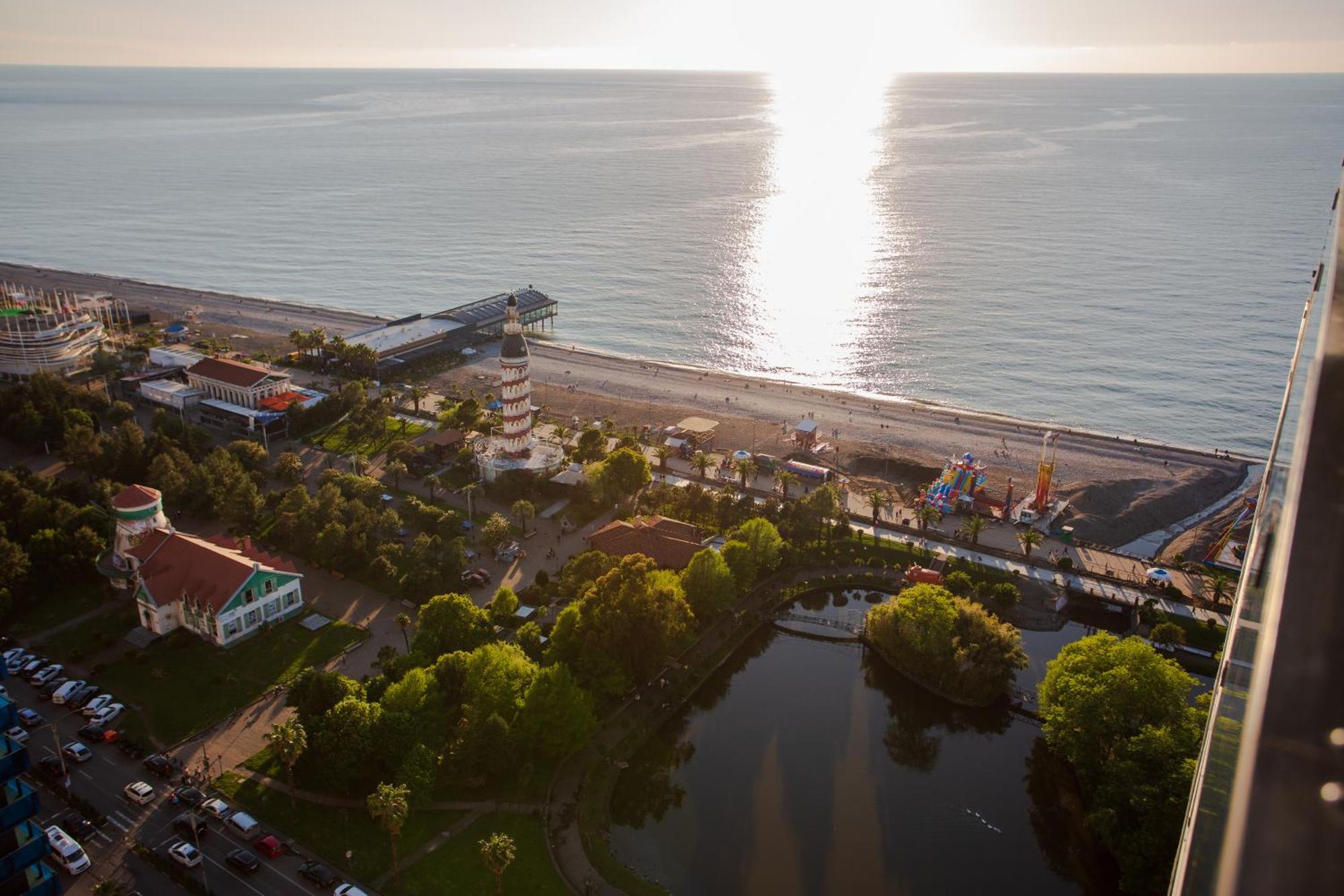Seaside Batumi Apartment Bagian luar foto