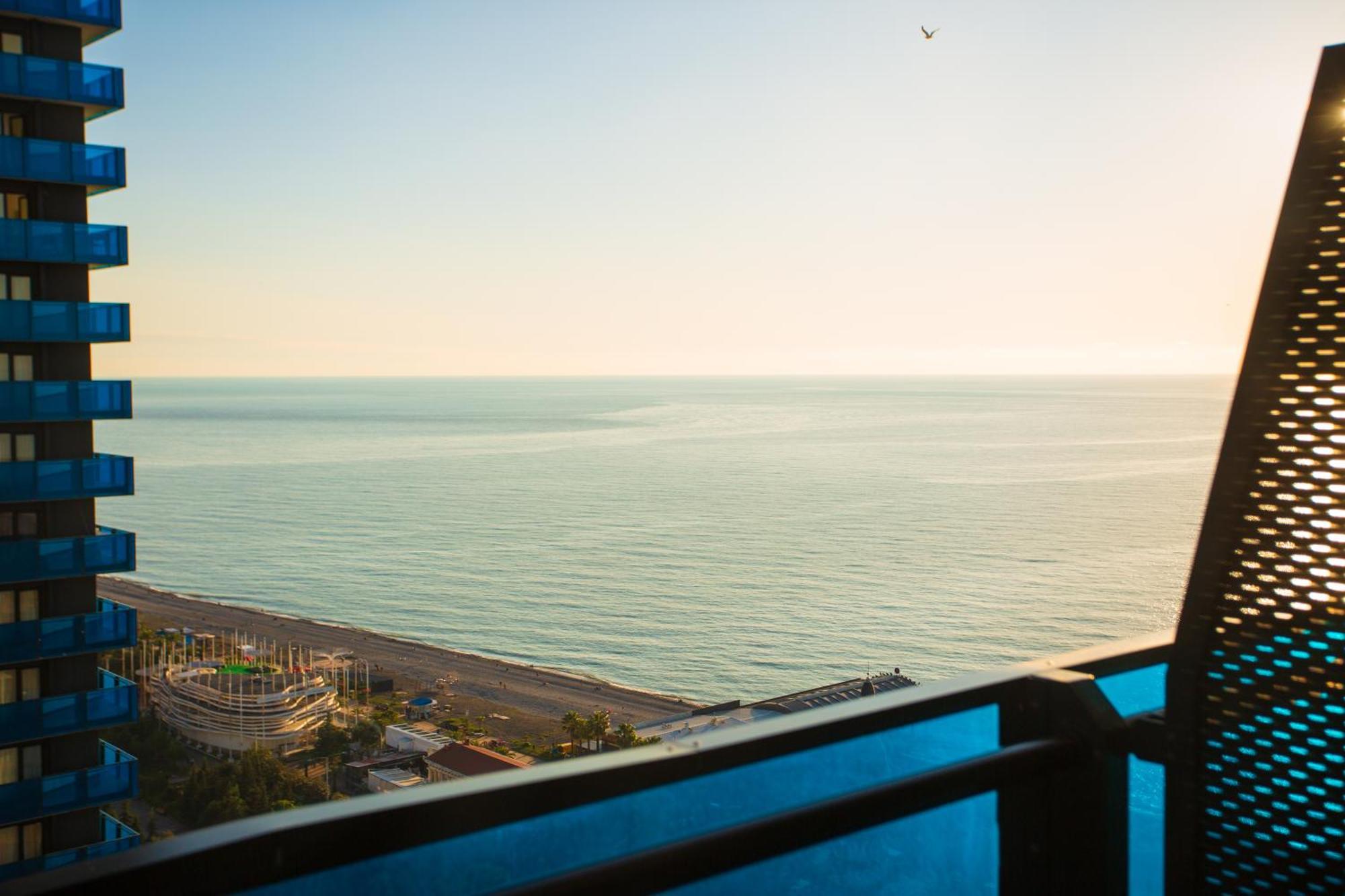 Seaside Batumi Apartment Bagian luar foto