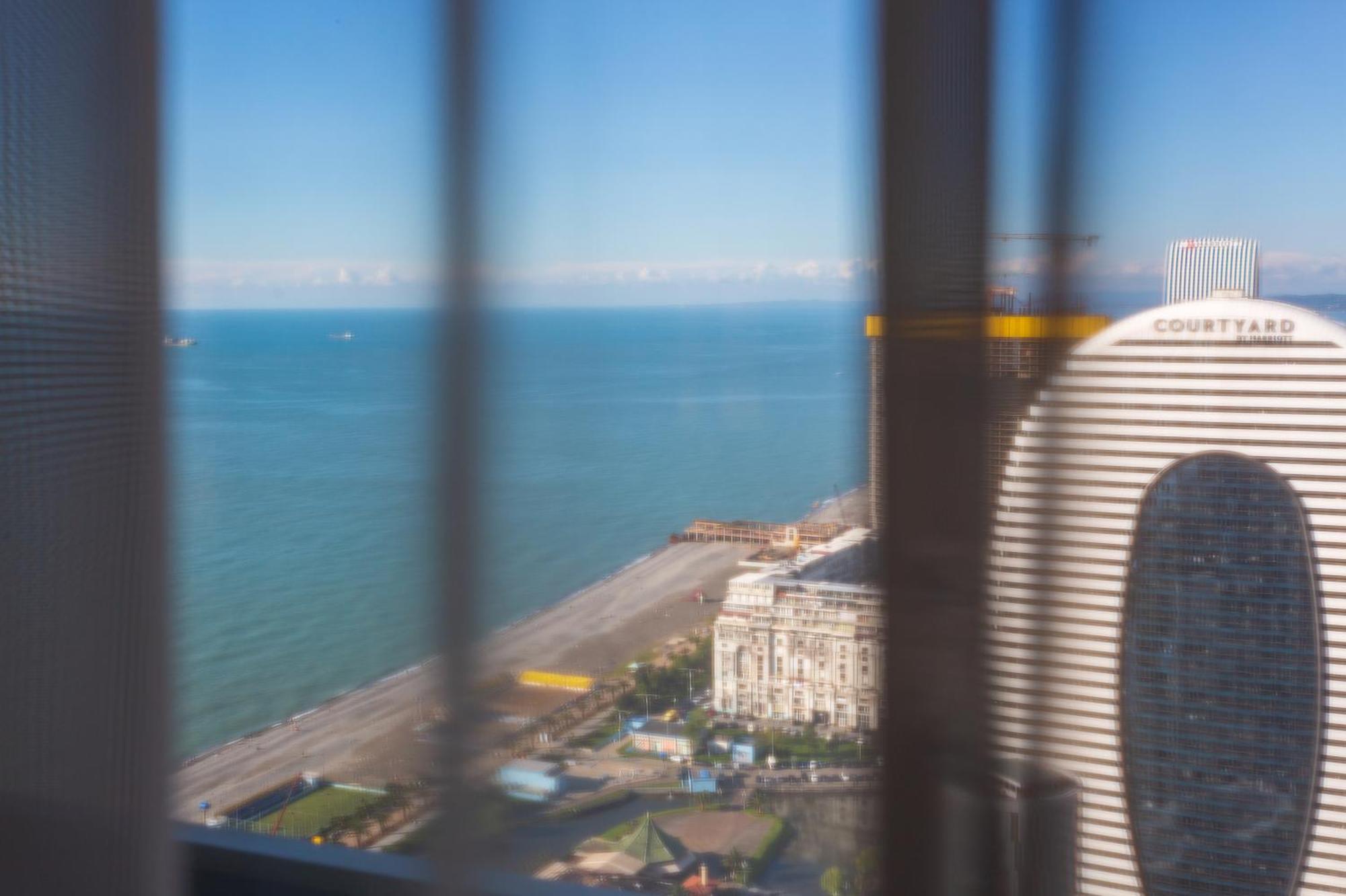 Seaside Batumi Apartment Bagian luar foto