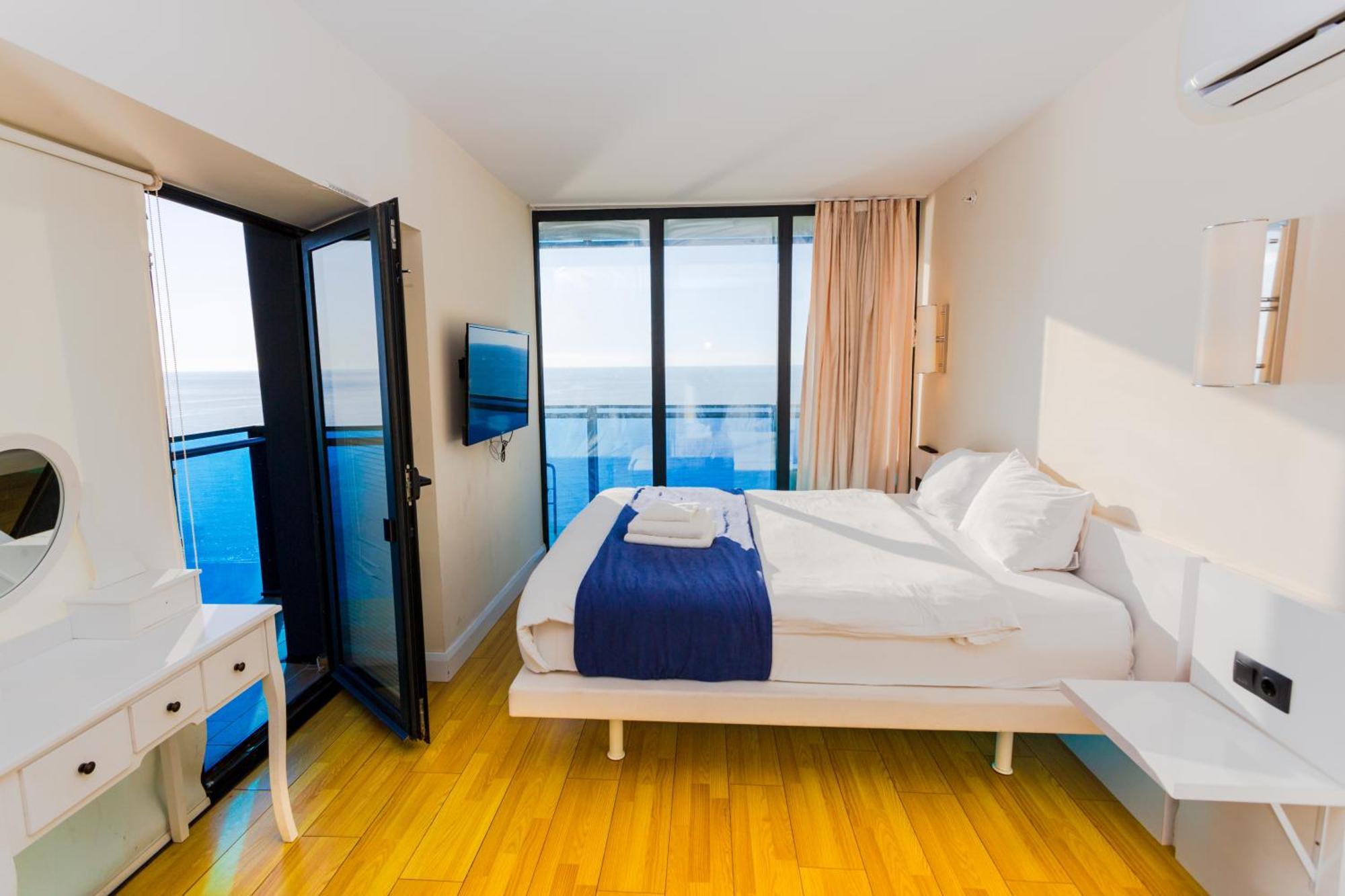 Seaside Batumi Apartment Bagian luar foto